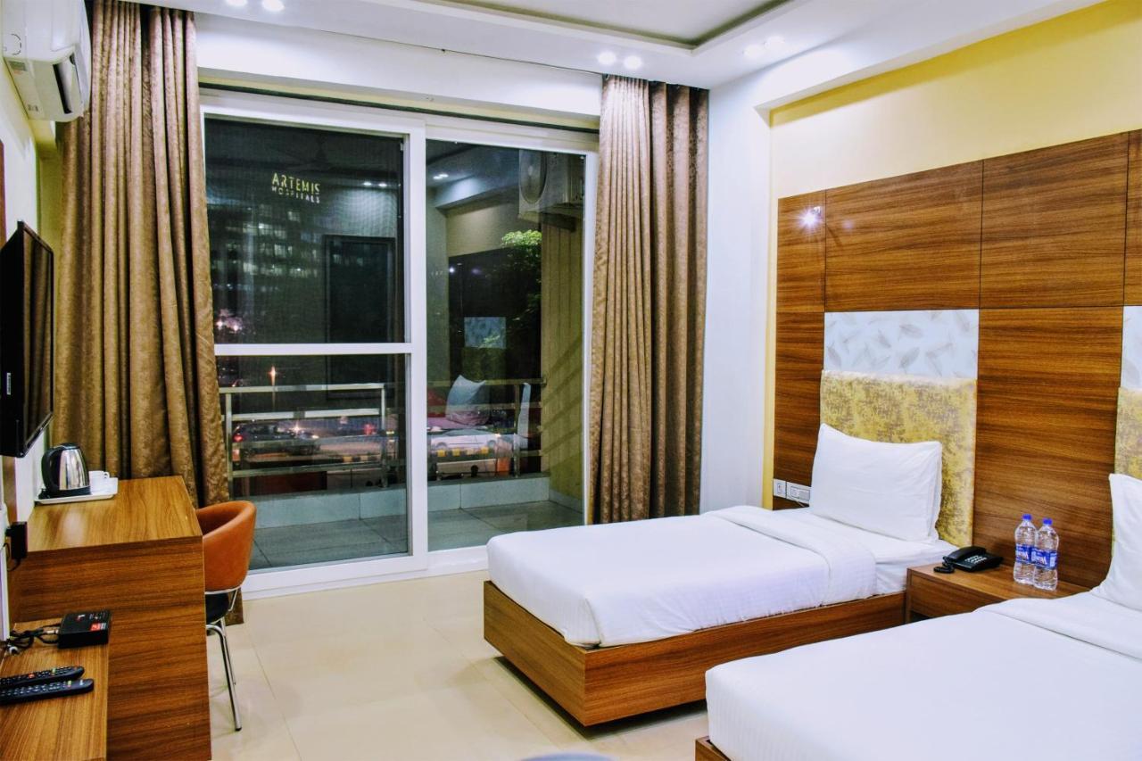 Hotel When In Gurgaon - Opposite To Artemis Hospital Exteriör bild