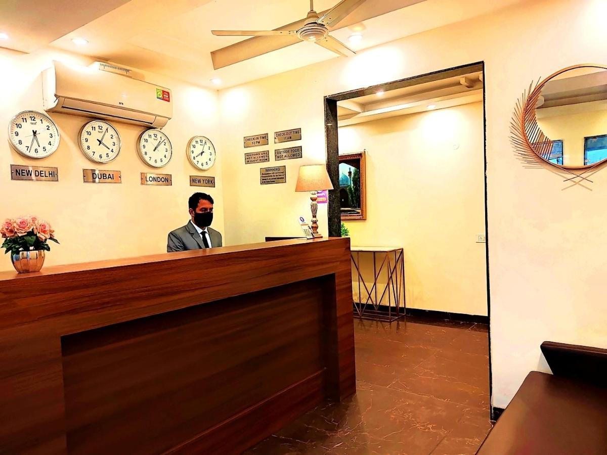 Hotel When In Gurgaon - Opposite To Artemis Hospital Exteriör bild